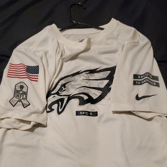 Nike Dri-Fit White Graphic Men's T-Shirt - Picture 4 of 5